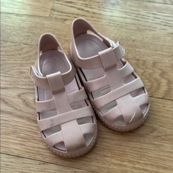 Igor Light Pink Kids Sandals - Picture 1 of 4